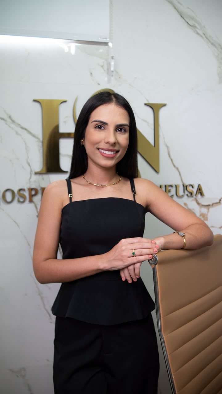 Dra. Lorrane Brasil